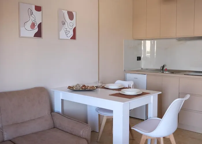 Next To Block District Appartement Tirana